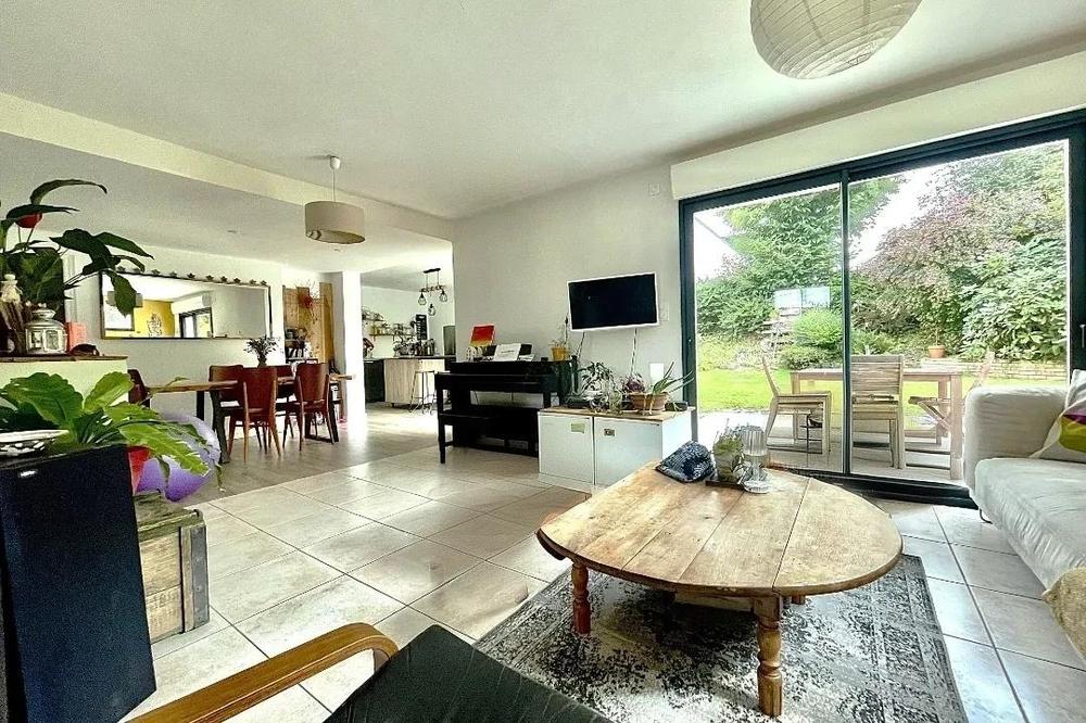 maison-à-vendre-rénovée-centre-monterblanc-golfe-morbihan.jpg