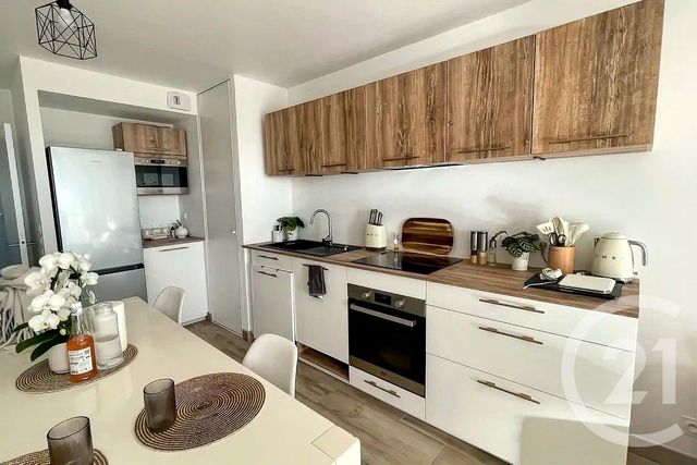 Appartement F3 à vendre - 3 pièces - 62.23 m2 - ST AVE - 56 - BRETAGNE - Century 21 Beaulieu