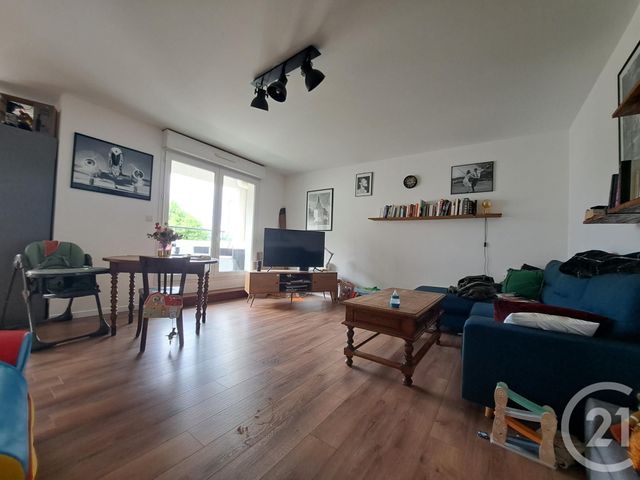 Appartement T3 à vendre - 3 pièces - 62.0 m2 - ELVEN - 56 - BRETAGNE - Century 21 Beaulieu