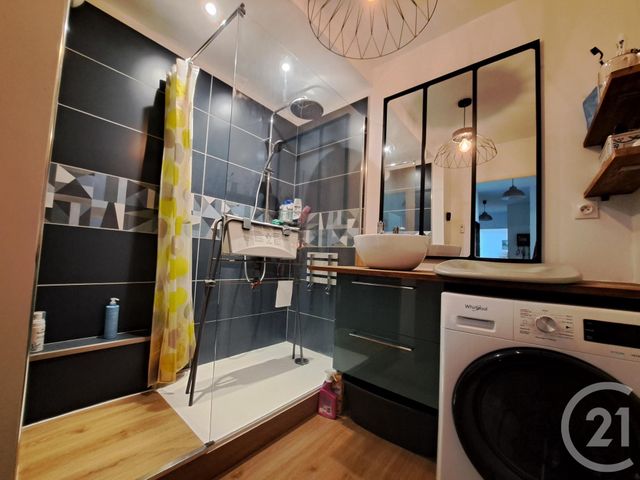 Appartement T3 à vendre - 3 pièces - 62.0 m2 - ELVEN - 56 - BRETAGNE - Century 21 Beaulieu